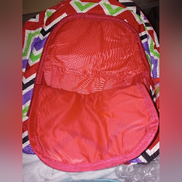 Chevron Pattern Women's Backpack - Picture 7 of 9